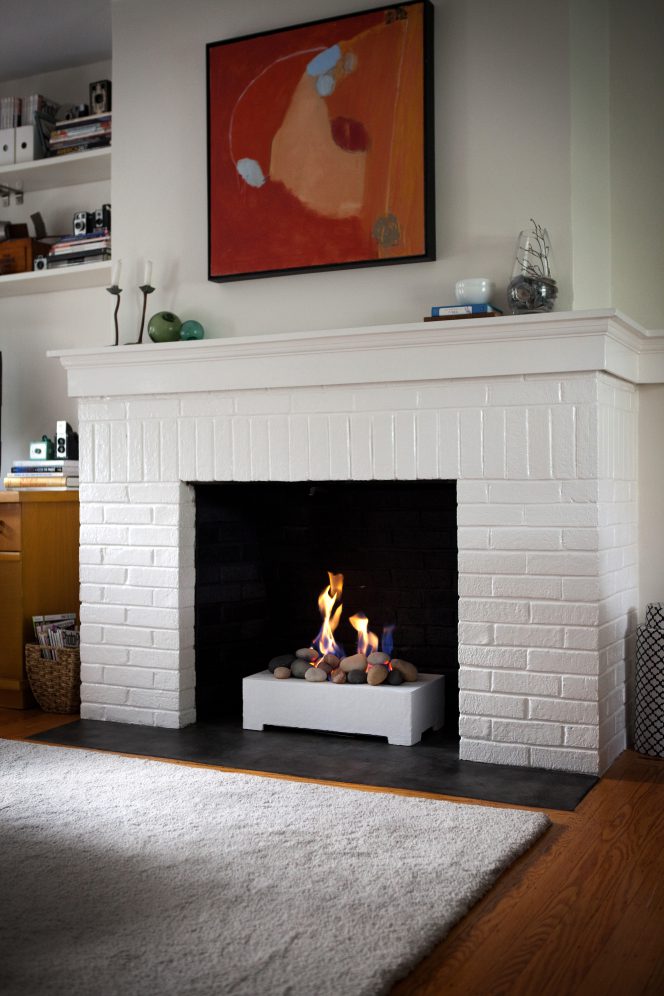 Gas Stones Fireplace by European Home European Home european home 0870 final