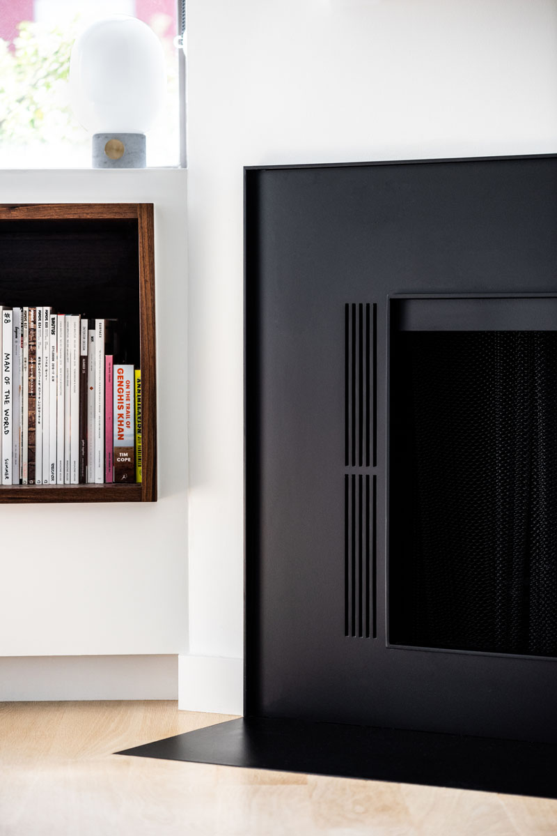 Fireplace Bookshelf Beautiful Modern Built In Bookshelf Fireplace 124 03