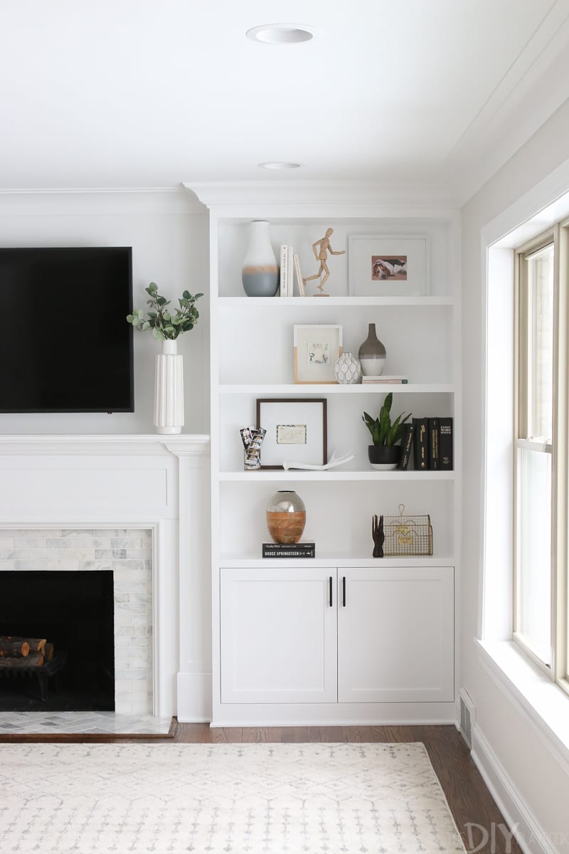 Built Ins TV White Shelves