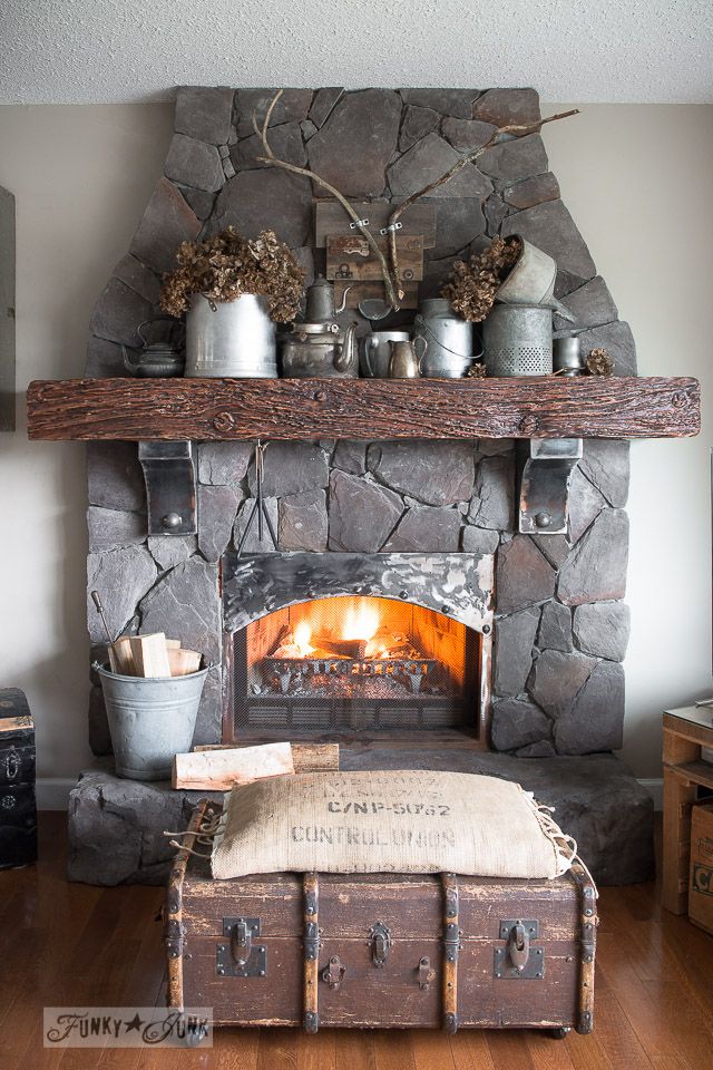 Metal filled winter fireplace mantel 7c541e0b8c f8f c
