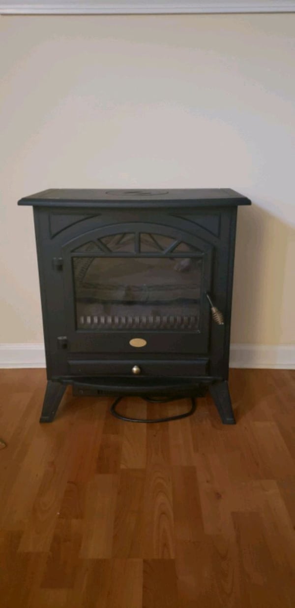 Sold CharmGlow pact Free Standing Electric Fireplace charmglow pact free standing electric fireplace black finish 6c06a184 44f7 4541 a7ce 3ced41daea4e