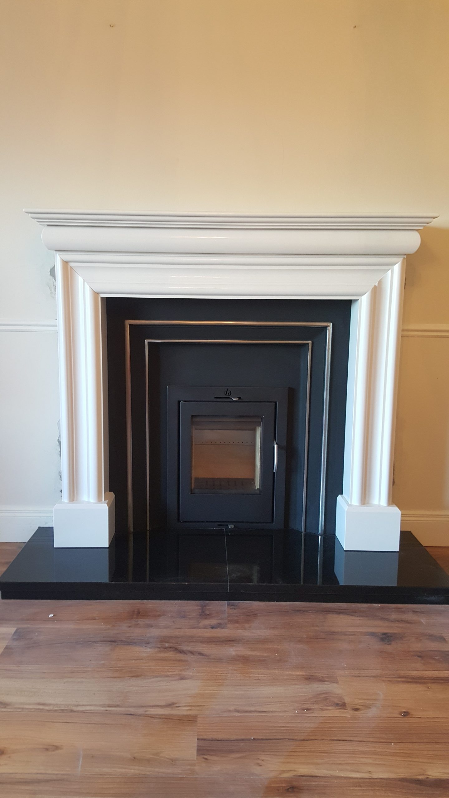 Hamilton Fireplace Inspirational Ild 6 Fitted with Hamilton Panel In Ancona White Surround