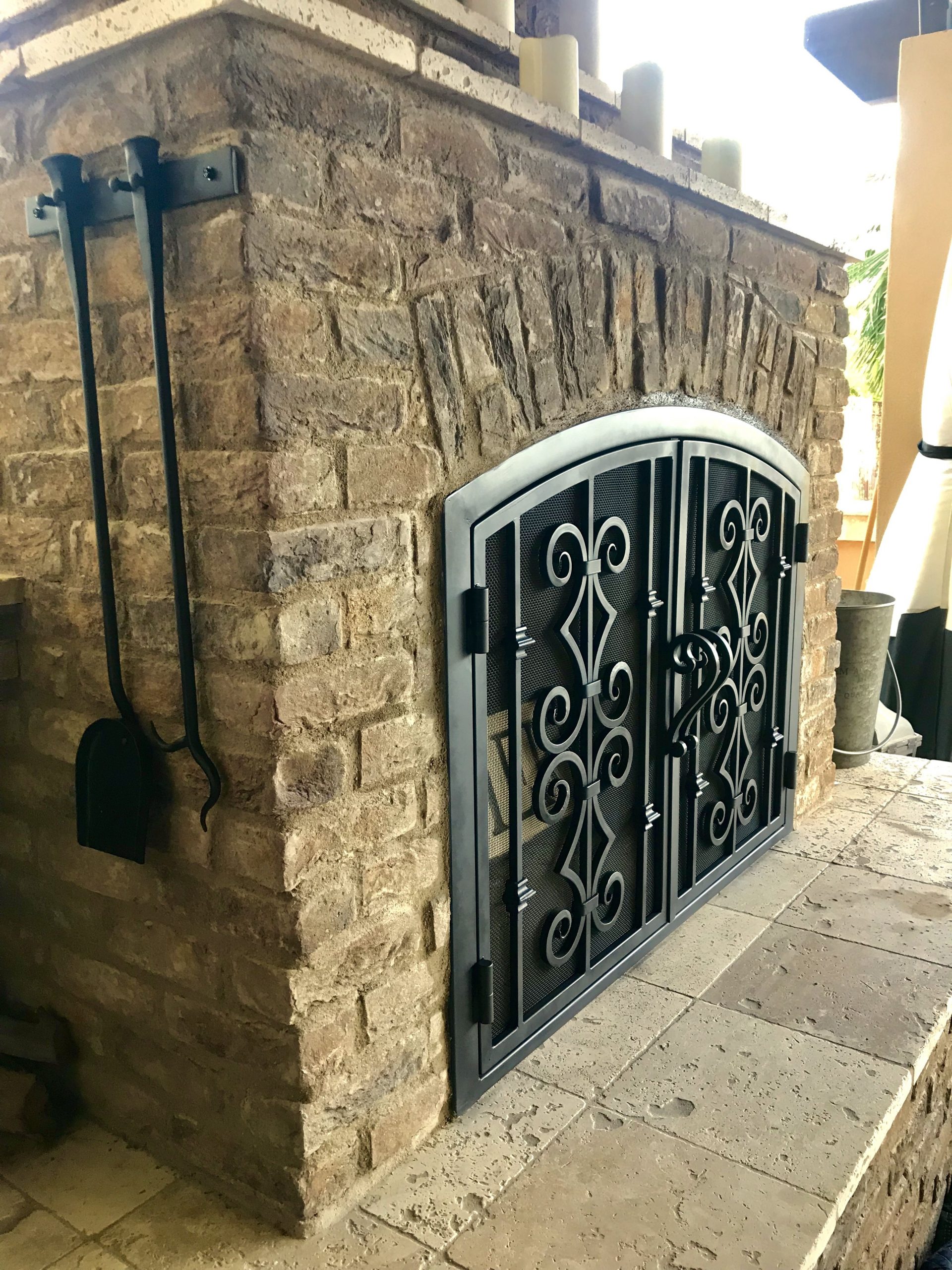 Fireplace Doors Rustic Fireplace Ideas Rustic Fireplace 3dbabb18f61b5a587a896aaa5fdc7902