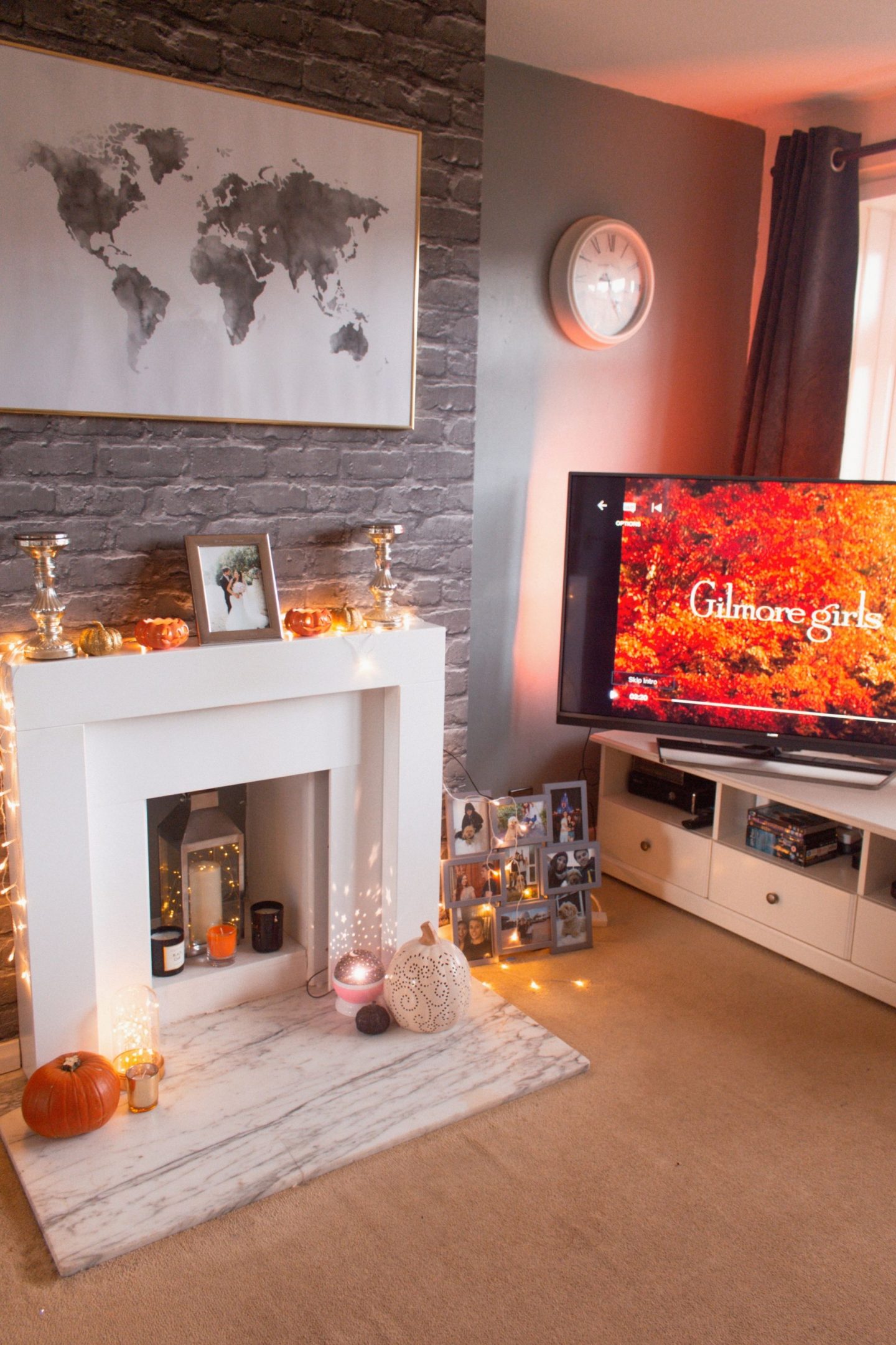 Yankee Fireplace Beautiful Cosy evening Essentials Corrie Bromfield