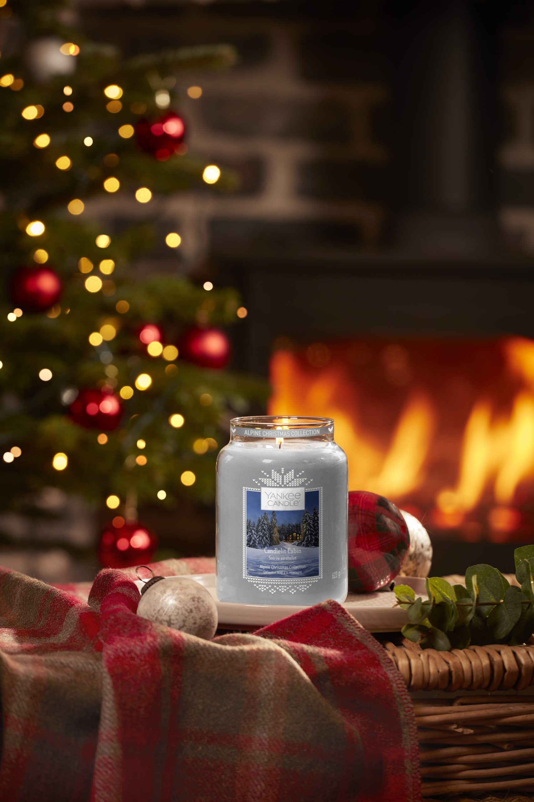 Yankee Fireplace Luxury Yankee Candle Has Released Its Christmas Range and We Need