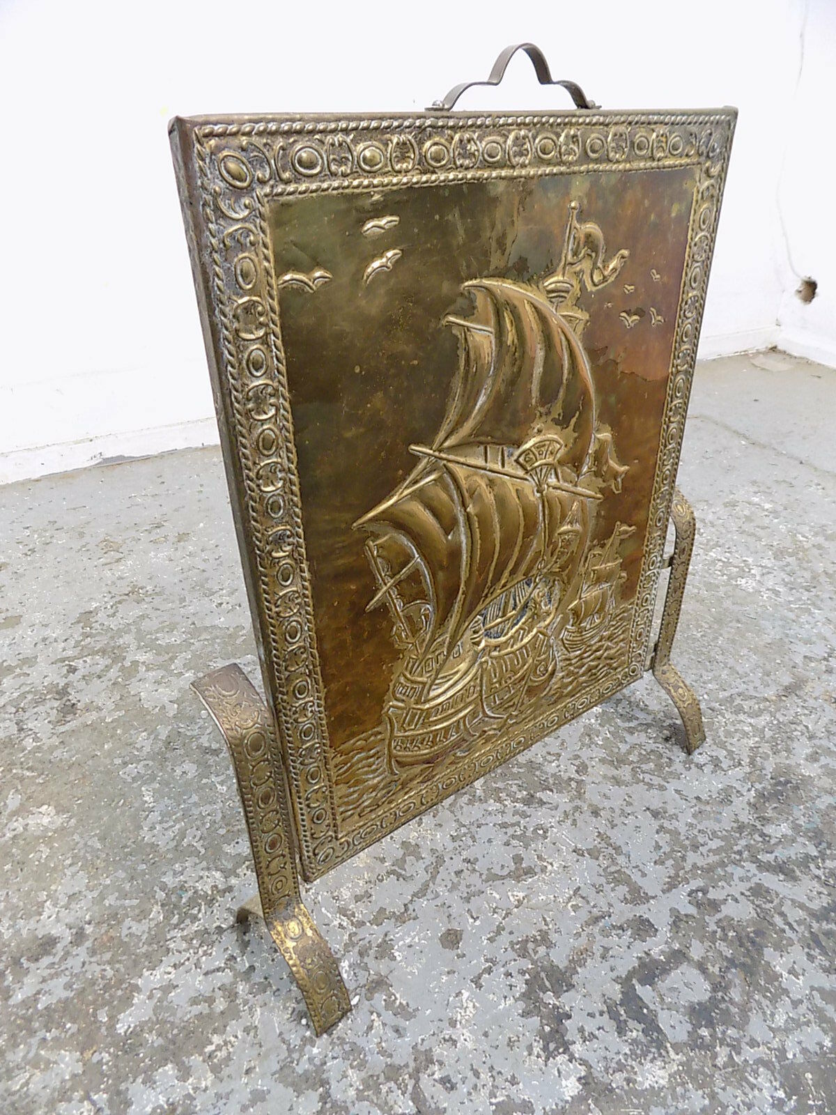 Antiqued Brass Fireplace Screen Awesome Vintage 1950 S Small Brass Fire Guard Fireplace Sailing Ship Design Accessories